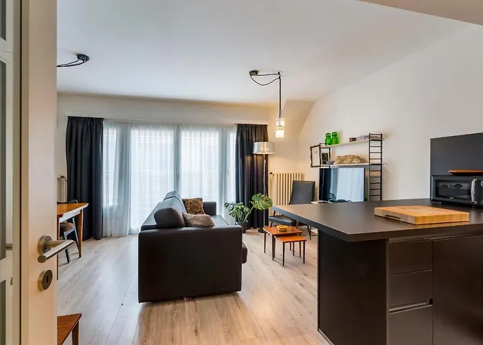 Retro woning te centrum Oostende, 5min van de kust
